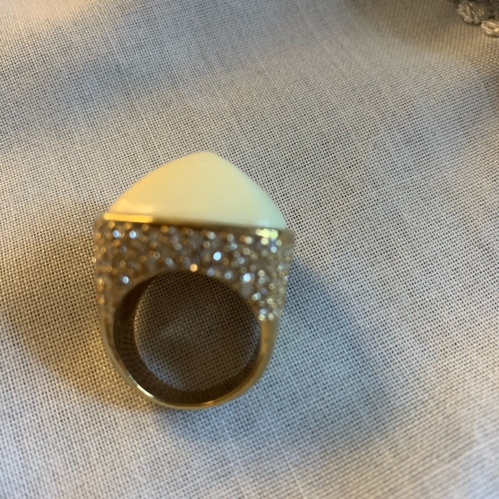 Macy’s ring - Picture 3 of 5
